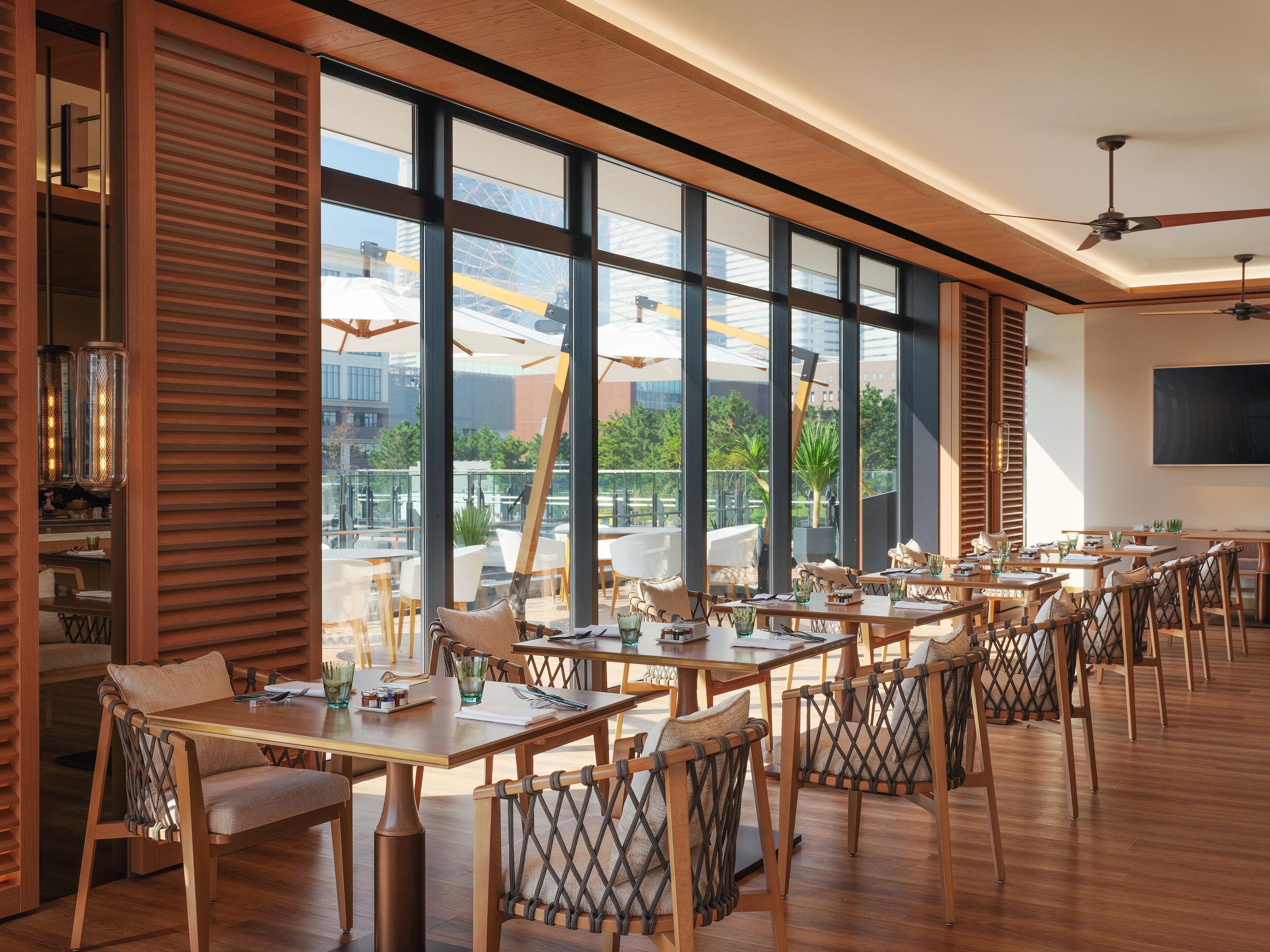 Intercontinental Yokohama Pier 8 By Ihg Hotel Exterior photo