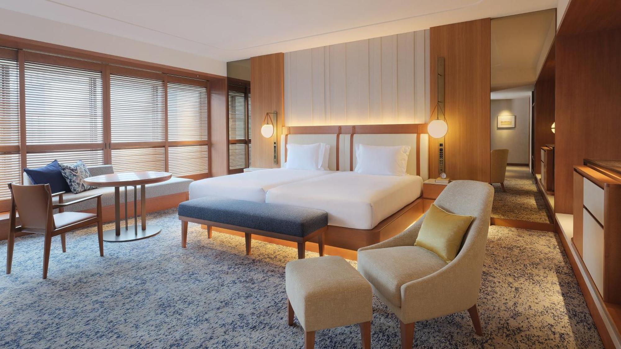 Intercontinental Yokohama Pier 8 By Ihg Hotel Exterior photo