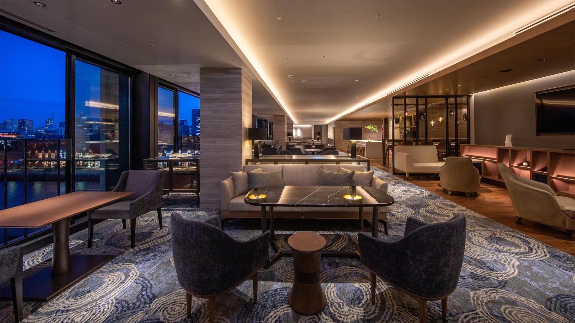 Intercontinental Yokohama Pier 8 By Ihg Hotel Exterior photo